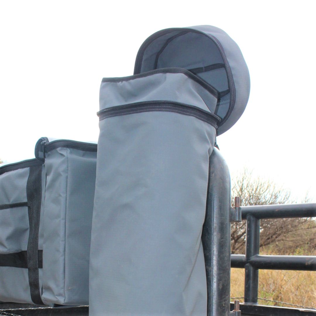 Cattle Rail Dustbin - Image 6