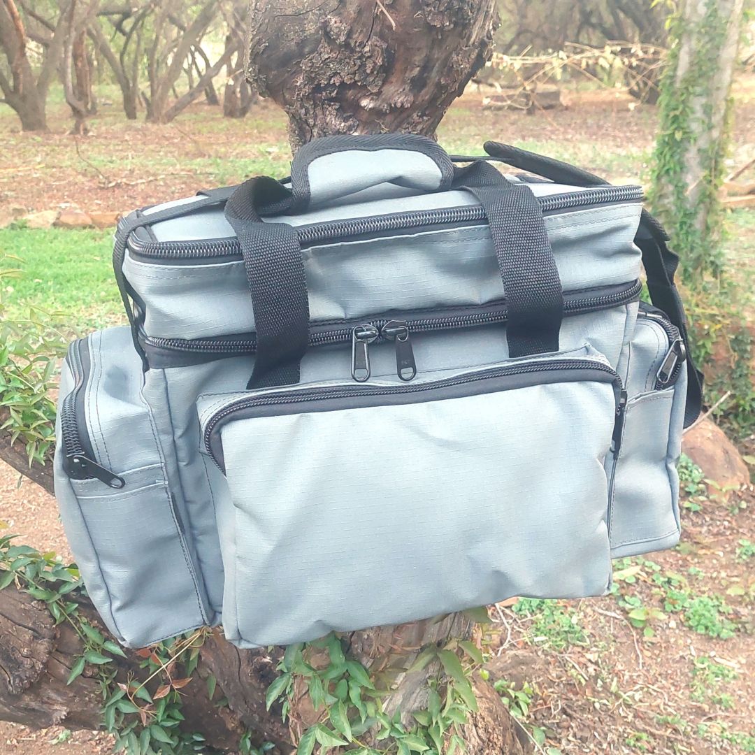 Weekender Carry-All Bag - Image 2